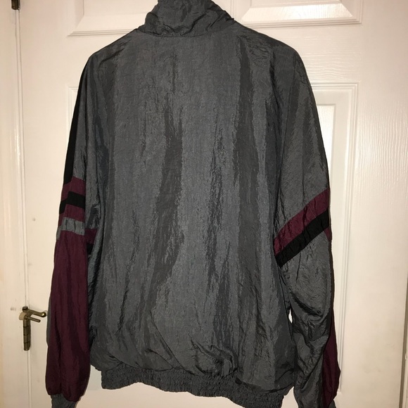 Vintage Windbreaker - Picture 4 of 6